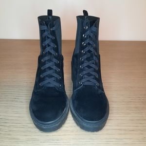 Forever 21 black boots 7,5 size